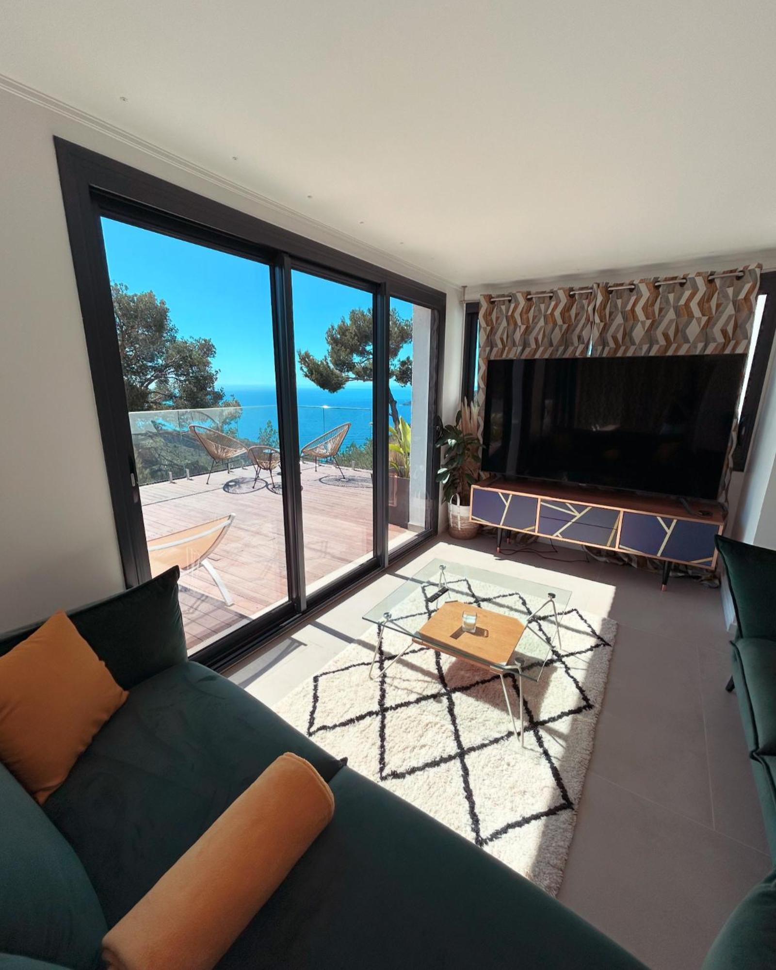 Eze - Appartement Dans Bas De Villa Avec Piscine Pres De Monaco 外观 照片